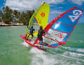 Viel handlicher als Racesegel, aber auch verdammt schnell – das sind Freeracesegel. Hier Goya Mark 2 und GA-Sails Cosmic.