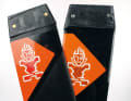 Starboard's carbon mast is laminated in one piece up to the tuttle head (right), the aluminium mast sits in a plastic sleeve (left).