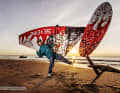 Balz Müller und sein selbst designtes Material sind der Hingucker im Fahrerlager auf Sylt