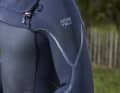 The seams are also sealed on the outside. Smooth-skin neoprene on the torso reduces wind chill