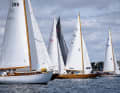 Start 3 : 5,8 KR "Vribourgh" hat die Luvposition verteidigt. Dahinter die Knarrboote "Nicoline" und "Frau Groove" und Drachen "Damia"