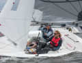 Die Zwei-Personen-Boote vom Typ RS Venture Connect ermöglichen es Aktiven mit und ohne Handicap, gemeinsam und ohne Barrieren Regattasport zu betreiben.