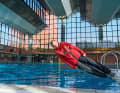 Neujahrsvorsätze für Wassersportler: Die Sicherheits-Ausrüstung prüfen. Ihr seid auf der Suche nacc Rettungswesten? Dann solltet ihr unseren Test lesen