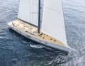 Les invités et les plaisanciers sont strictement séparés. Le sprint pointe vers le bas pour des voiles A plus grandes et un ancrage facile.