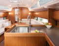 In a comparison of the basic prices, the Bavaria offers the most favourable offer. Length 9.99 m; width 3.42 m; weight 5.3 tonnes. YACHT test: Issue 18/2016
