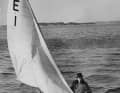 1950: Probeschlag mit dem von den Ohlsons für den Göteborger königlich schwedischen Yachtclub entwickelten EKA Skiff