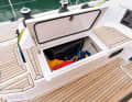 Wide openings, good access. The large lockers keep the deck tidy
