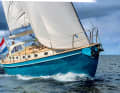 Oggi come allora Rispetto agli attuali yacht della grande serie, l'Hutting sembra una reliquia di un'epoca passata.