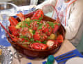 Pour les gourmands : le ragoût de homard de "Chez Brigitte" sur l'île de Sein est un délice. Les crustacés viennent de la région