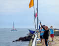 The starting signal for the Pantaenius Rund Skagen is given from the pier on Heligoland