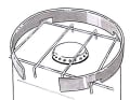 Swing bar: If the cooker is also to be used at sea, the cookware must be secured. A metal strip with four cut-outs lies as a ring on the grate and holds the pot in position | Drawing: YACHT/Jochen Peschke