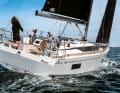 Bavaria C38: Kleinstes Boot der C-Serie. Breit und viel Volumen auch im Vorschiff. Segelt steif und schnell. Hohe Ausbauqualität. Im Standard günstig, braucht aber viele Optionen. Rumpflänge 10,99 m; Breite 3,98 m; Gewicht 9,1 t; ab 210.035 Euro. YACHT-Test: Heft 1/2021