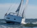 The foredeck is voluminous and fitted with hard chines