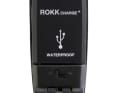 Wasserdichte Ausführung: Mit der Rokk Charge+ (Schutzklasse IPX6) von Scanstrut (61,95 €) lassen sich zwei Geräte mit USB‑A- Stecker zugleich laden. Gesamt liefert sie einen maximalen Strom von 4,2 Ampere