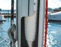 If the tension on the main halyard is too low, the sail can unhook unintentionally at the bottom