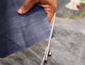 Which material is best suited? Sail tape from the roll, number cloth in larger pieces to be cut to size or stronger fabric from the sailmaker. Repair materials should always be included. Important, regardless of the material: round off the corners!