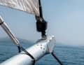 In the trunk, especially for cruising cats: The IB-FXE is supplied as an aluminium trunk for retrofitting and is intended for sail areas between 140 and 240 square metres. The small version winds at 85 revolutions per minute, the large version at 110 revolutions per minute
