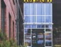 The warehouse and shop are located in Hamburg-Altona