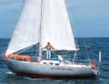 Mit „Kathena nui“ segelte Wilfried Erdmann als weltweit erster und bis heute einziger Segler einhand und nonstop auf demselben Boot in beide Richtungen um die Welt.