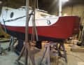 For greater mobility, Quenet replaced its keel with two lifting keels.