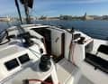 The winches can be operated ergonomically in an upright position.
