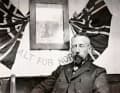 Il a été le premier à traverser le passage de 1903 à 1906 : Roald Amundsen.