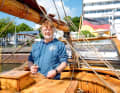 Professional adventurer Arved Fuchs mastered the passage twice: in 1993 and 2004.