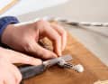 Un coltello affilato è quasi sempre necessario quando si lavora con le corde.