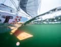 Effective wing: The DSS foil downwind generates lift in the water and thus counteracts the pressure in the sails. The principle is not new, but it is more relevant than ever.