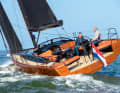In the Med version, the rear remains open. The two seats can be easily moved.