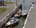 Things can get tight in locks. Top priority: keep calm, fenders out and mooring lines ready!