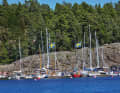 Anchoring is prohibited: There are jetties in some places in the archipelago. Moorings are then made aft at stern buoys.