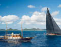 Nostalgia meets modernity: the owners of the sailing yacht "Hanuman" (right) have brought their companion "Atlantide" up to date. The look of the 1930s has remained.