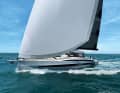 Massive appearance: The flush deck, the dodger and the long ribbon windows in the high running decks characterise the lines.