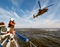 If the rescuers first have to search for the yacht in trouble, valuable time is lost. It is therefore very important to give an exact position when making an emergency call.
