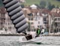 Sur l'étonnant IWS de Suisse, le profil de l'aile gonflable est complètement symétrique. Il fonctionne quand même.