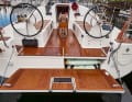 Jeanneau Sun Odyssey 380: Die vergleichsweise kleine Heckklappe liegt recht hoch über der Wasseroberfläche. Nur bei Wellengang ist das von Vorteil.