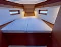 Beneteau Oceanis 37.1: Guter Schlafkomfort für jeweils zwei Personen auch auf dem Boot von Beneteau.