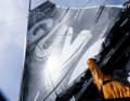 Ici, le 8 mai, la grand-voile "Guyot" est préparée pour la tempête. Un jour plus tard, le mât se brise