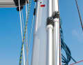 The traps remain attached to the mast. Permanently attached crank tensioners ensure the correct throughput.