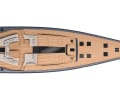 The horizon in view: The deck layout offers versatile lounge and seating areas. The Terrace-of-the-Sea surprises with XL loungers.