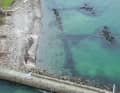 Il porto e il sentiero per il faro sono attualmente chiusi.