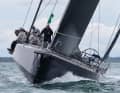 Il ne fait pas partie de la flotte de l'Admiral's Cup, mais il est très performant dans la Rolex Fastnet Race : le "Varuna 6" de Jens Kellinghusen.