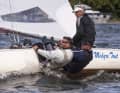Schümann an der Pinne bei der Soling Europameisterschaft 2015. In der Klasse gewann er zweimal olympisches Gold (1988 und 1996)