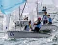 Malte und Anastasiya Winkel kämpfen im 470er-Mixed auf der Nordsee