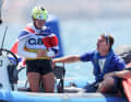 Die britische Top-Favoritin Emma Wilson gewann bei den iQFoil-Windsurferinnen Bronze. Sie hatte die gesamte Hauptrunde in einer Klasse für sich bestritten, doch im brutalen iQFoil-Format zählt nur das letzte Rennen, wenn es um die Medaillen geht