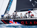 Pour la première fois, le propriétaire Tony Langley a barré lui-même dans le golfe de Saint-Tropez.