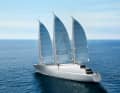 Le "SY A" mesure 4 440 mètres carrés de surface de voile