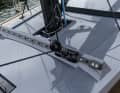 Unbraked: The self-tacking jib is the standard. The rail is mounted in the direction of pull. This ensures good function and smooth running.