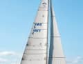Arcona 435: Sportiva all'esterno, classicamente accogliente all'interno: la potente svedese combina perfettamente entrambi i requisiti. Costruzione di altissima qualità. Lunghezza scafo 13,20 m; larghezza 3,98 m; peso 8,9 tonnellate. Test YACHT: Edizione 21/2018